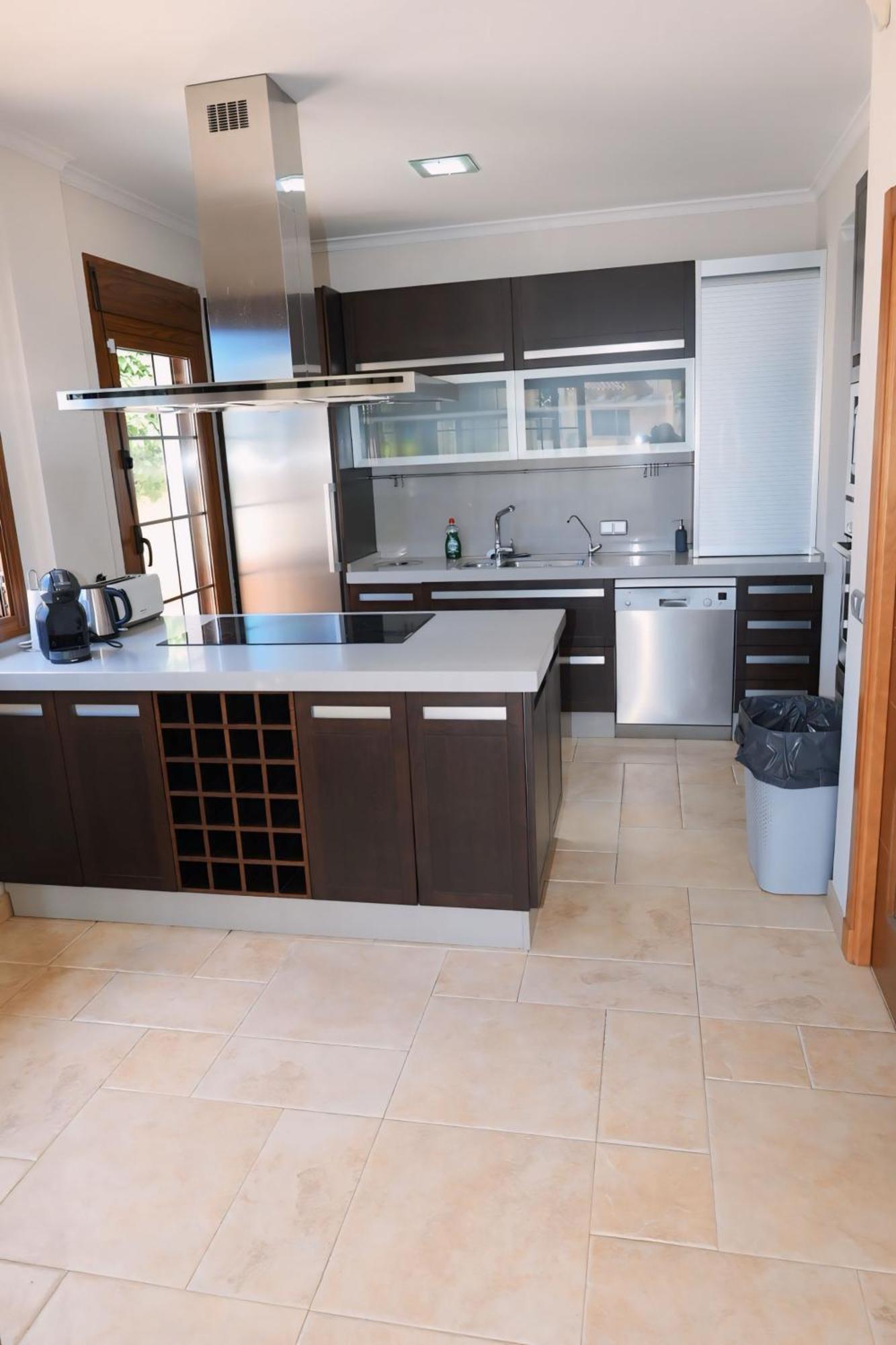 Ferienhaus Precioso - Piscina- Garaje Privado- Jardin