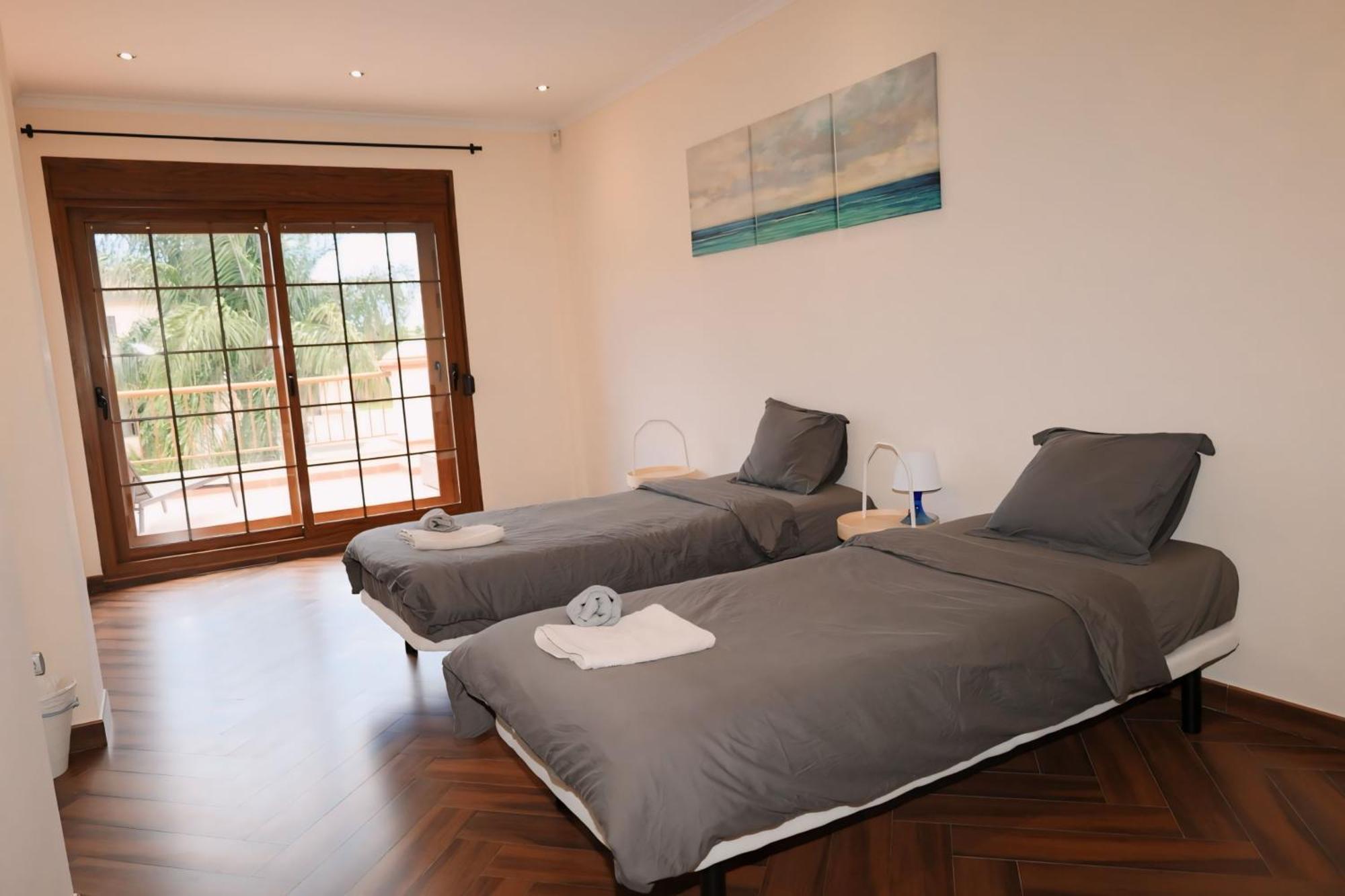 Holiday home Precioso - Piscina- Garaje Privado- Jardin Marbella