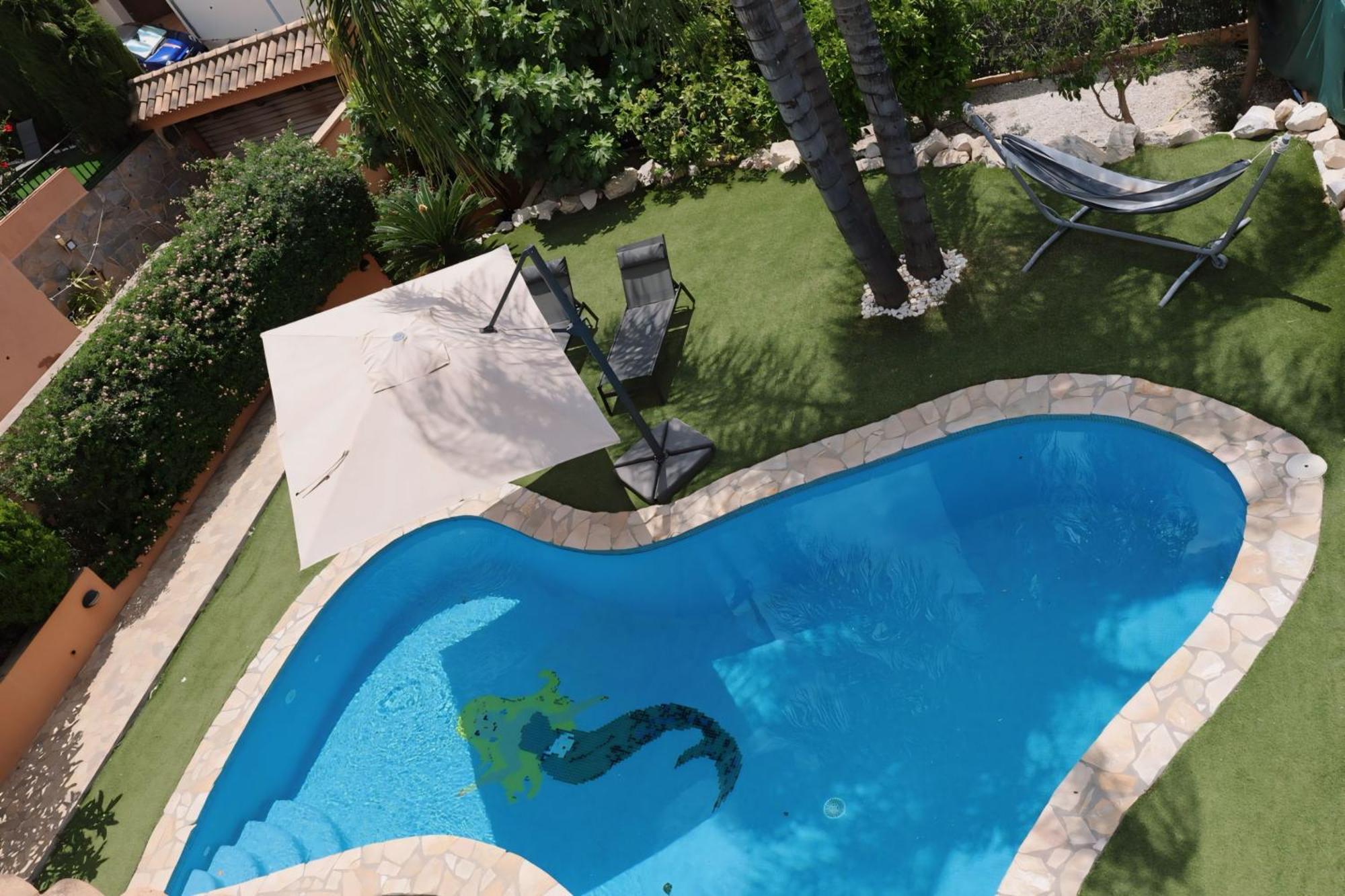 Precioso - Piscina- Garaje Privado- Jardin *