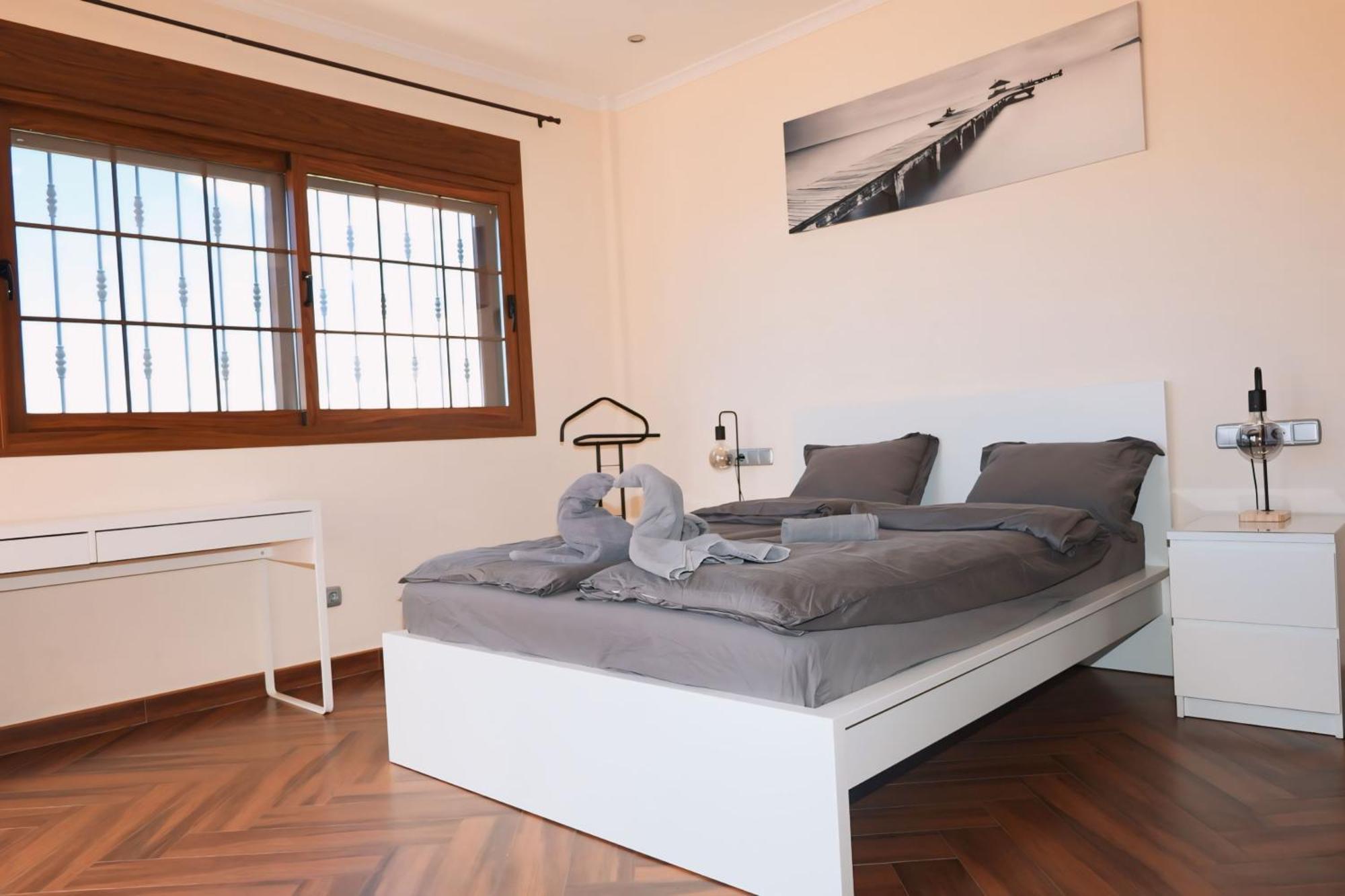 Precioso - Piscina- Garaje Privado- Jardin * Marbella