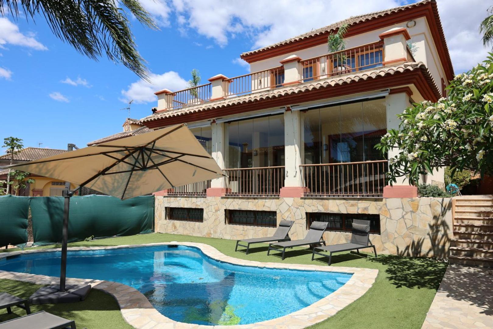 Precioso - Piscina- Garaje Privado- Jardin * Marbella